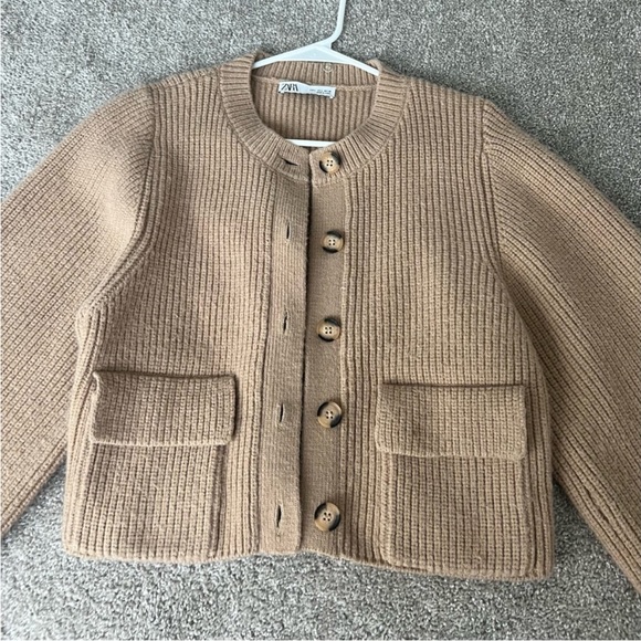 Tan Ribbed Button-Up Cardigan - Picture 3 of 11